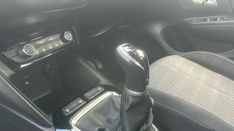 Vauxhall Corsa 1.2 SE 5dr Petrol Hatchback